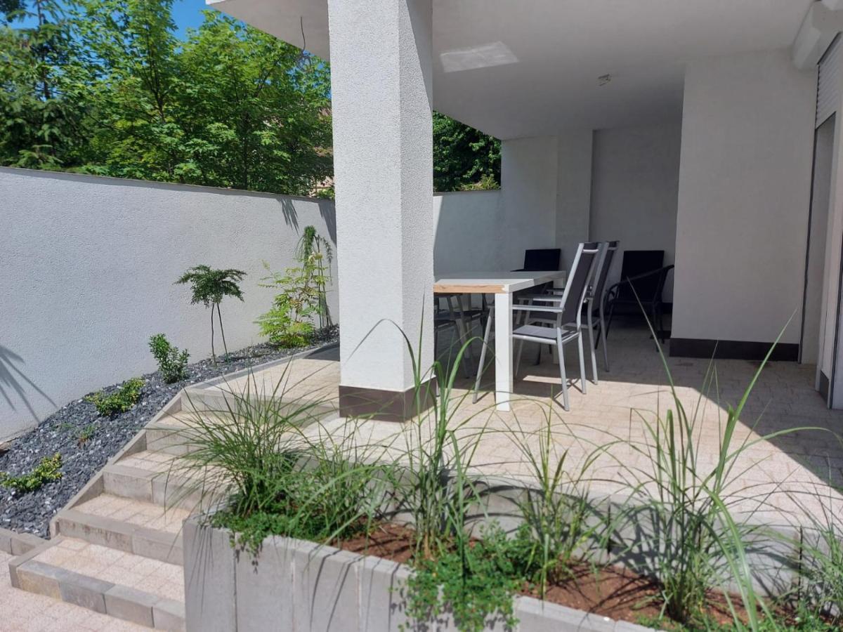 Apartament Z Duzym Tarasem Daire Swinoujscie Dış mekan fotoğraf