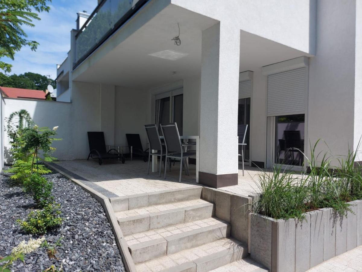 Apartament Z Duzym Tarasem Daire Swinoujscie Dış mekan fotoğraf